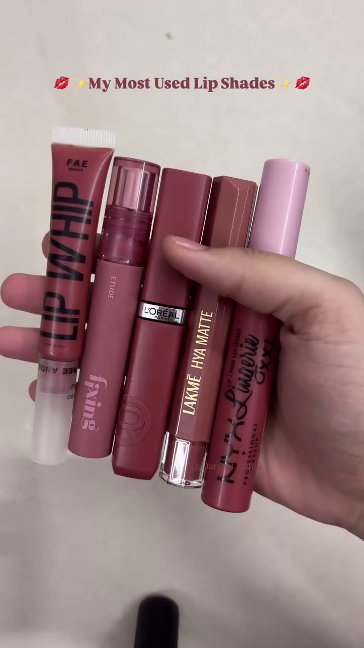 Lip gloss bundle of 5 (8JL)3