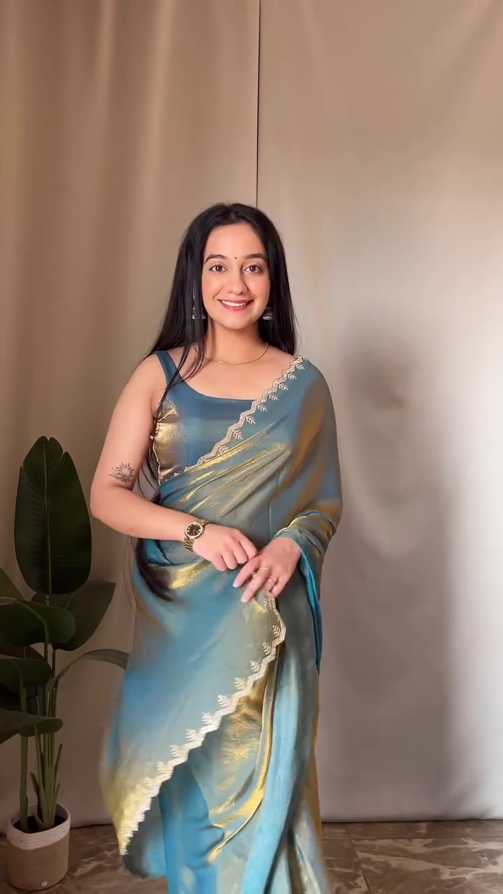 Floral Trending Saree Online Peacock touch color