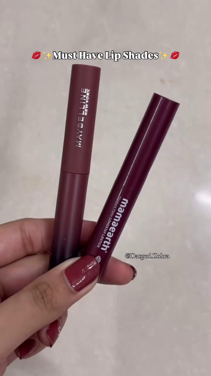 Mamaearth Moisture Matte Longstay Mini Lipstick (8JL)4