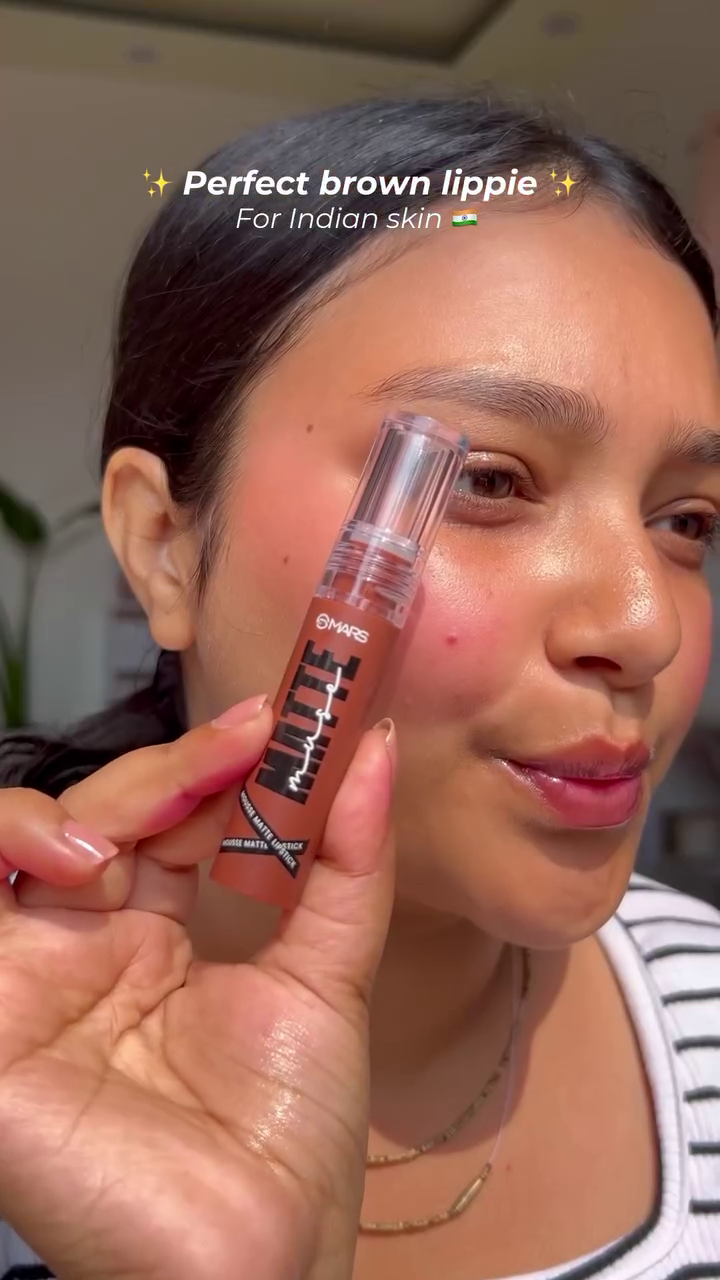 3. Glamour Pro Makeup Collection
