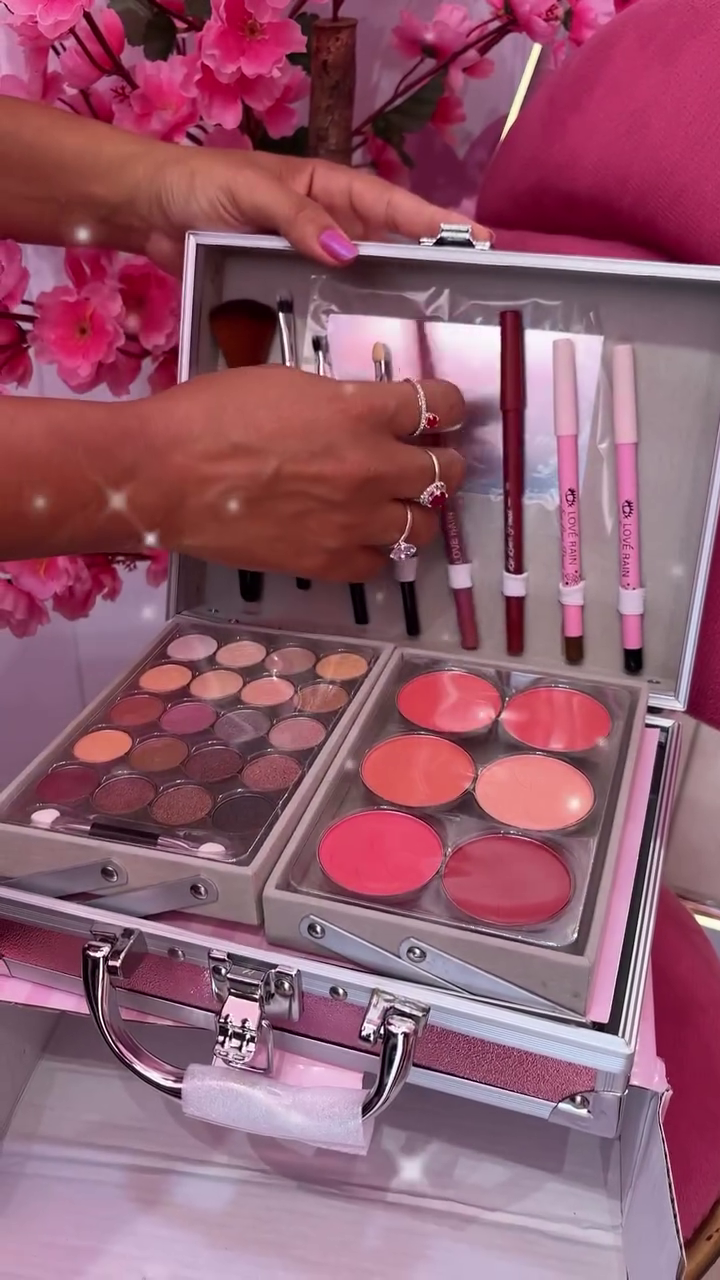 GlamAura Beauty Box
