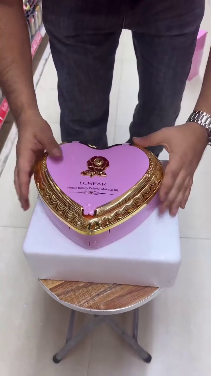 LuxeCharm Makeup Box