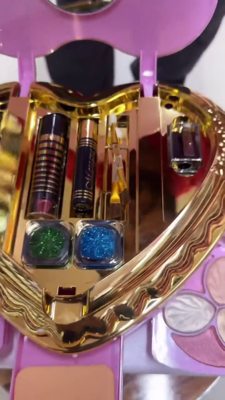 LuxeCharm Makeup Box